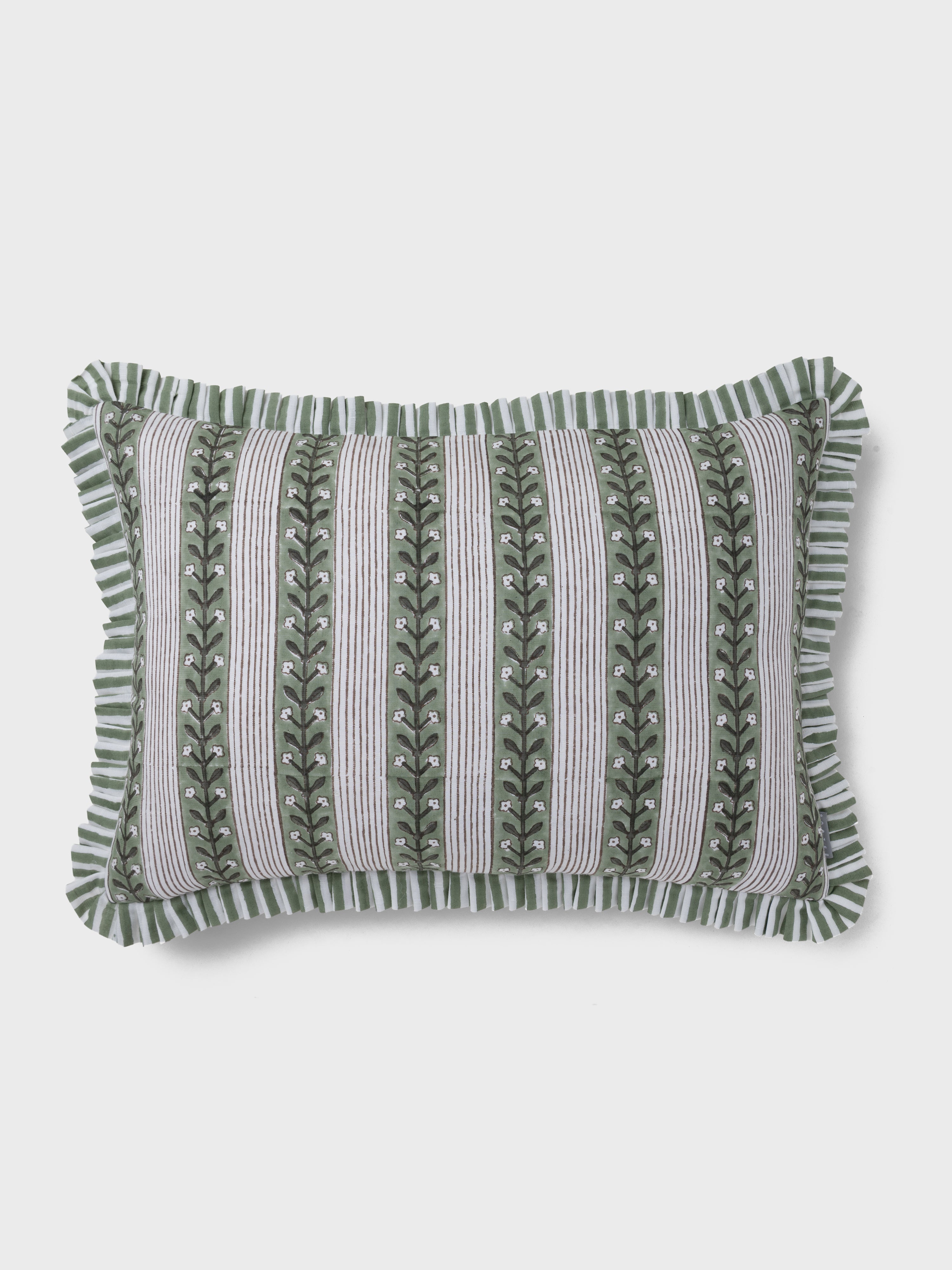 Final_Cushion_03