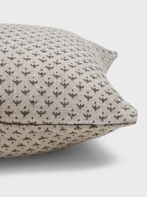 Cushion 02