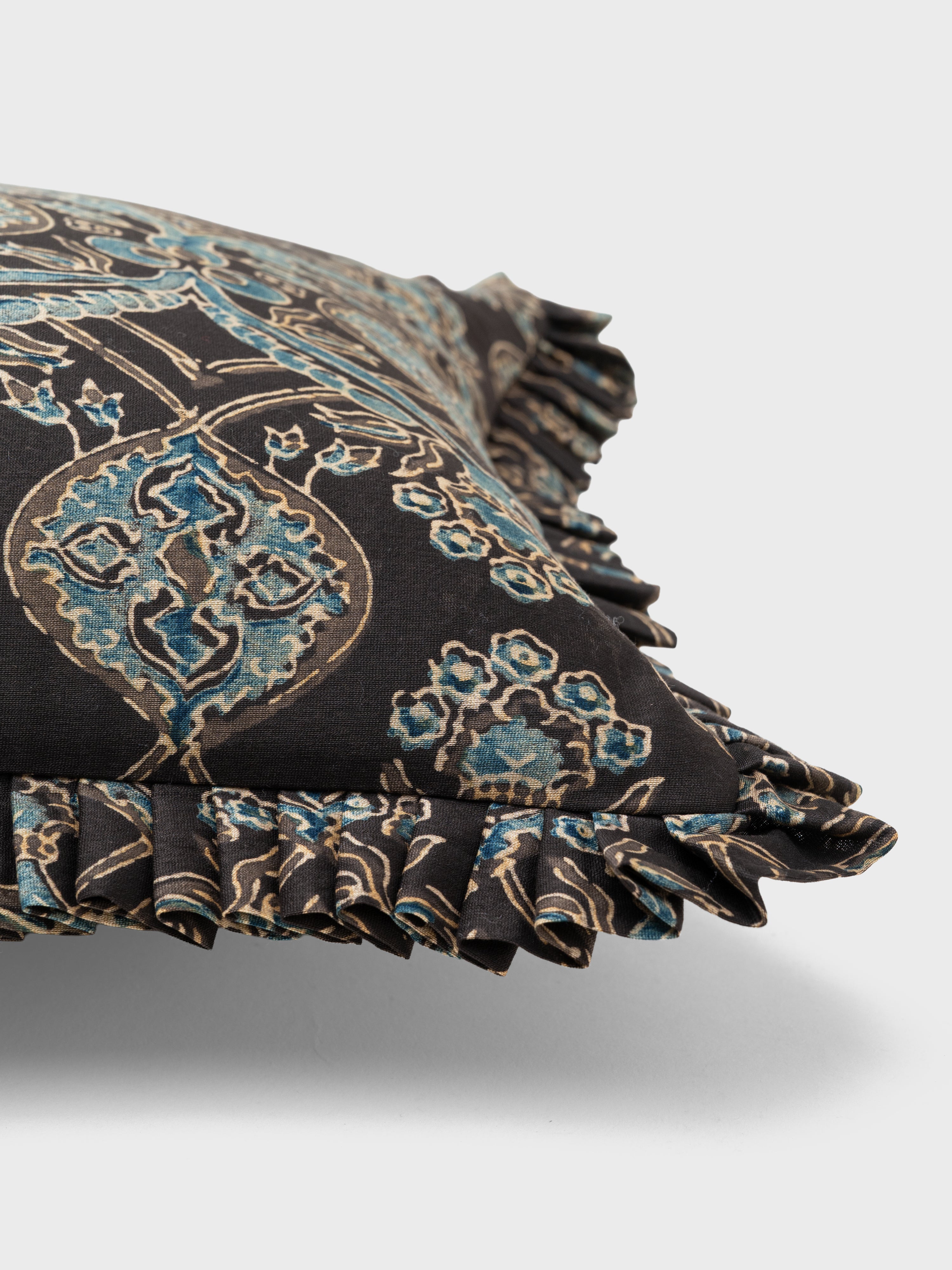 Cushion 11