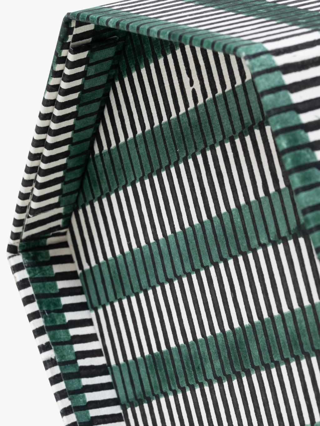 Scallop Collapsible Storage Bin - Lakeer