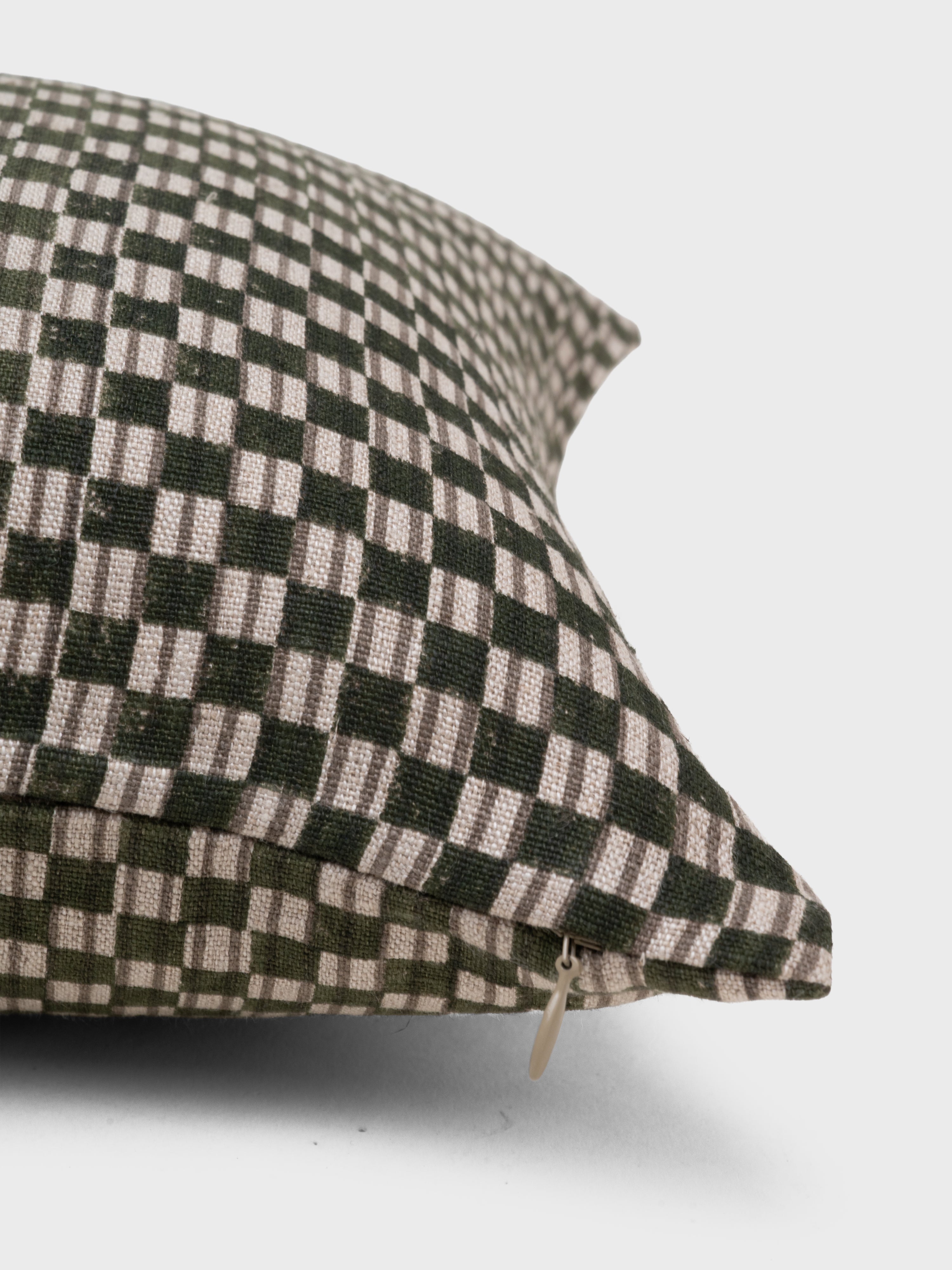 Cushion 16
