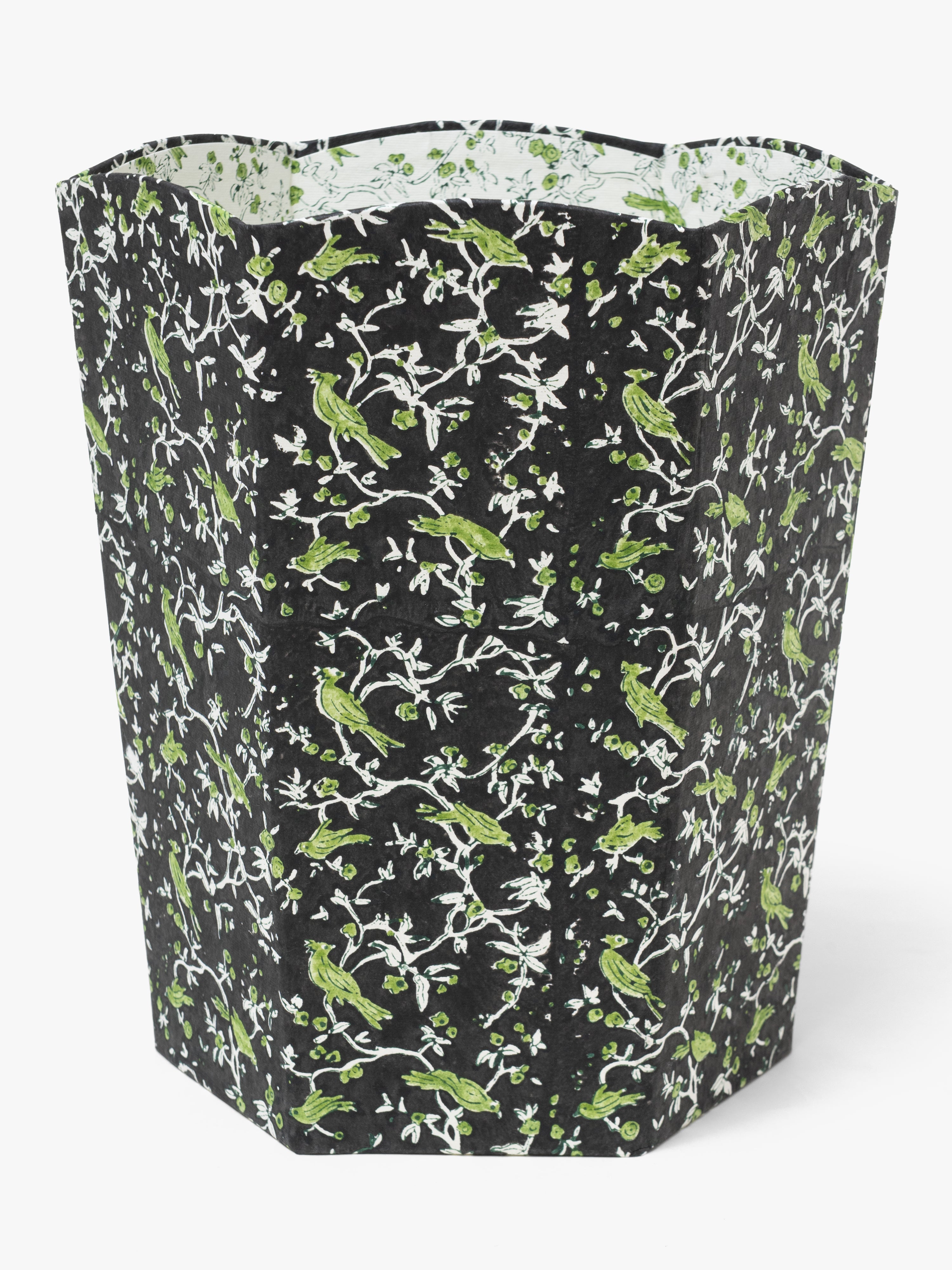 Scallop Collapsible Storage Bin - Birds of the Meadow